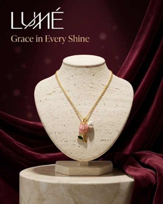Tulip Pearl Necklace